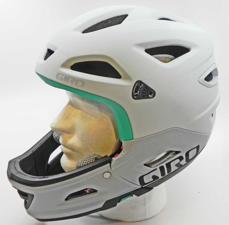 Alpha Plus Matt Black Bike Helmet 58-61cm With Built In Red LED Light 