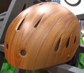 Vcan wood-grain helmet